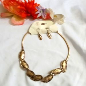 Nwt! Noblesse collection bronze jewelry set
